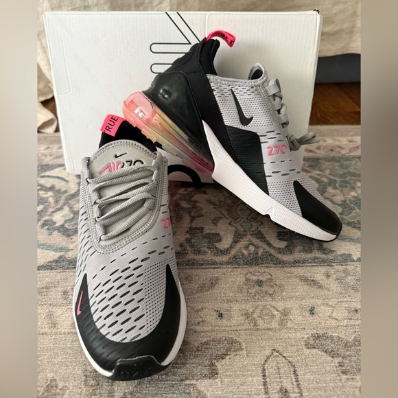 Nike Shoes - New in box NWT Women’s NIKE Airmax 270 Flyknit Sneakers Sz 6.5 Grey Purple Shoes